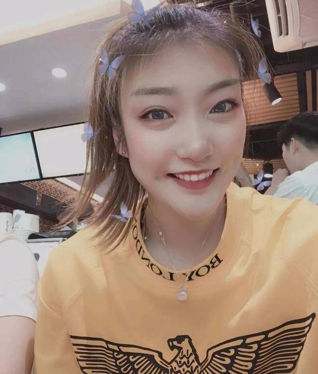 婷婷被公交车猛地进出视频