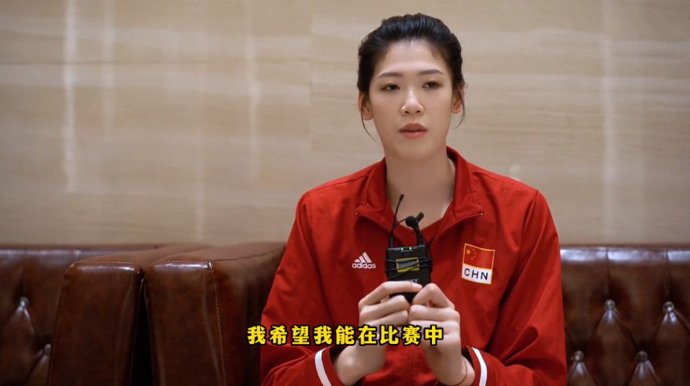 《巨乳女教师の诱惑》佐山爱