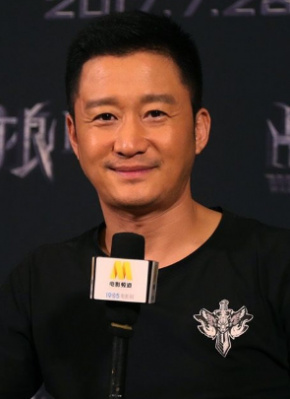 日韩成人免费在线